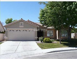 1st image of 135 Nutleaf Ct