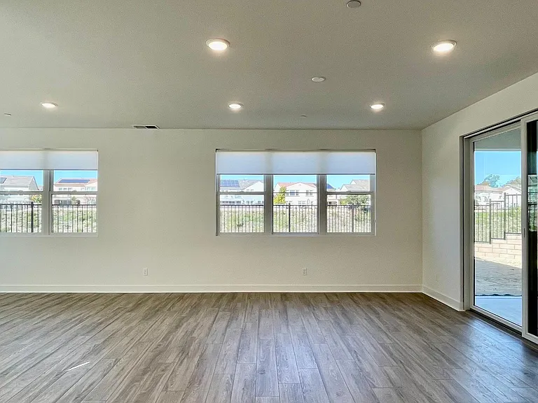 6533 Fischer Way — Photo 11