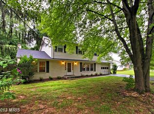 4726 Pickett Rd, Fairfax, VA 22032