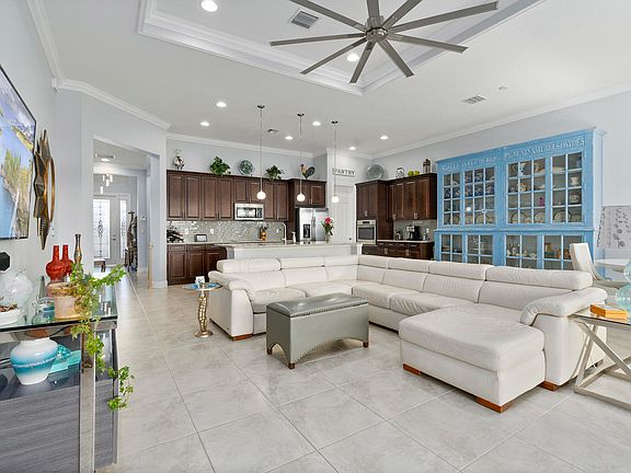 2nd image of 22026 SW Tivolo Way