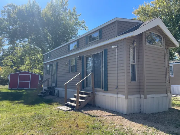 25-2/3 Woodhaven Lakes, Sublette, IL 61367