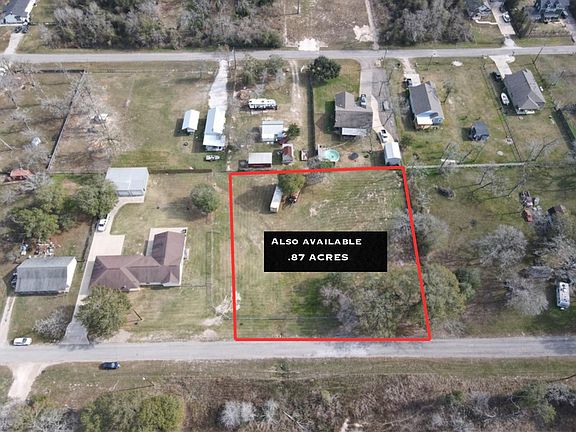 3rd image of 24501 Donegal St