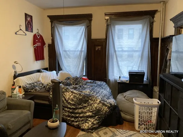 103 Hemenway St #23, Boston, MA 02115