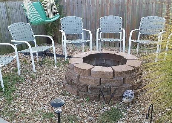5th image of 812 Country Hill Dr
