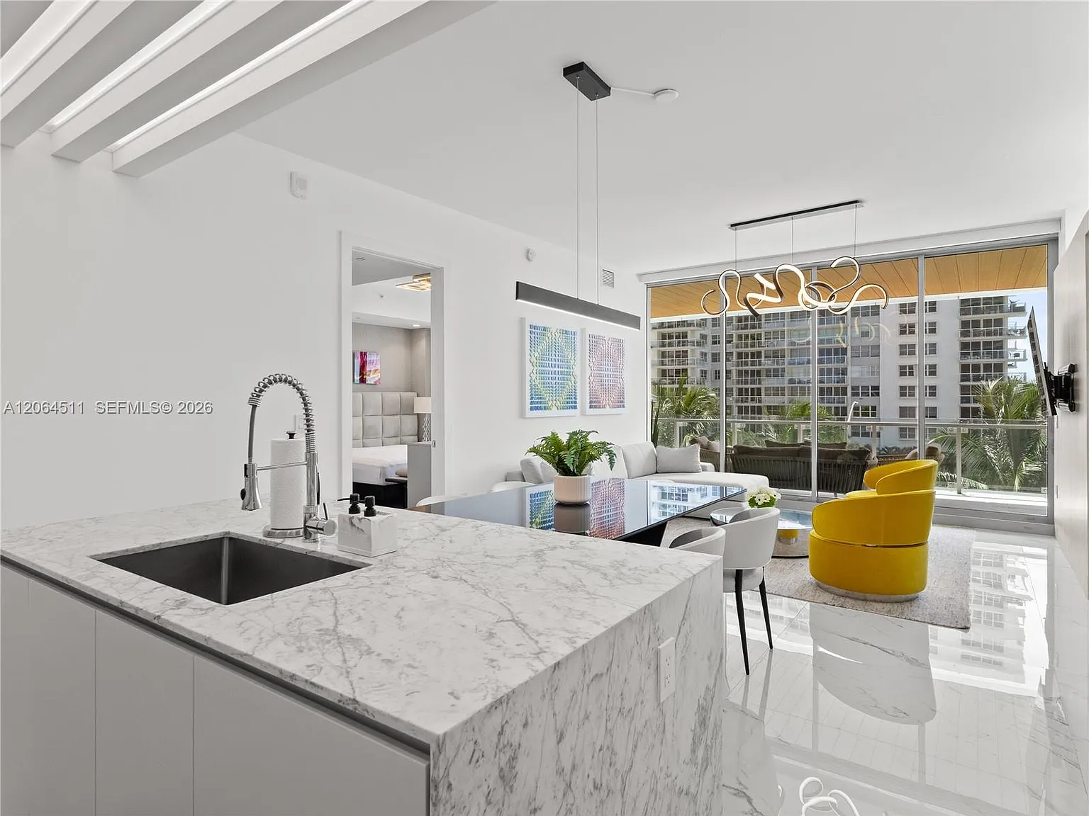Amd Pl Of 2nd Ocean Front — Photo 3