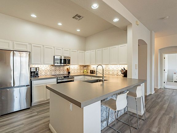 4th image of 3131 E Legacy Dr Unit 2081
