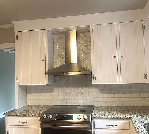5th image of 2207 Stallings Dr