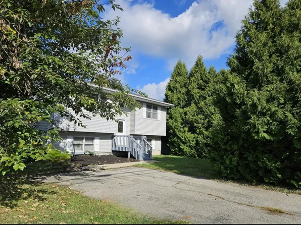 647 N Calumet Rd, Chesterton, IN