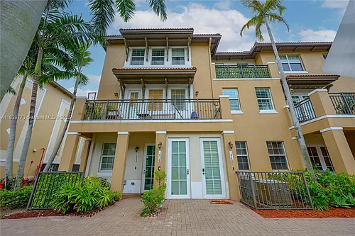 1030 SW 147th Ave Photo 1
