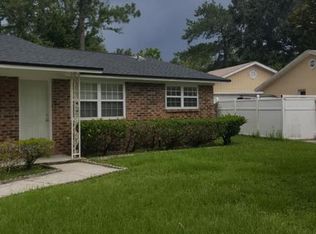 9954 Larkdale Ct, Jacksonville, FL 32257