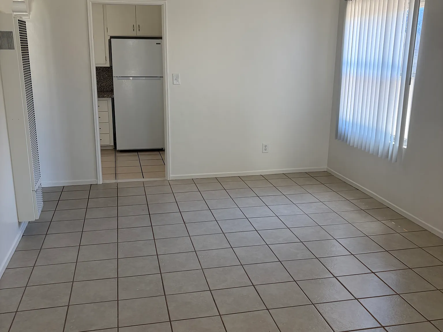 1 bed, 850 sqft, $2,050 — Photo 2