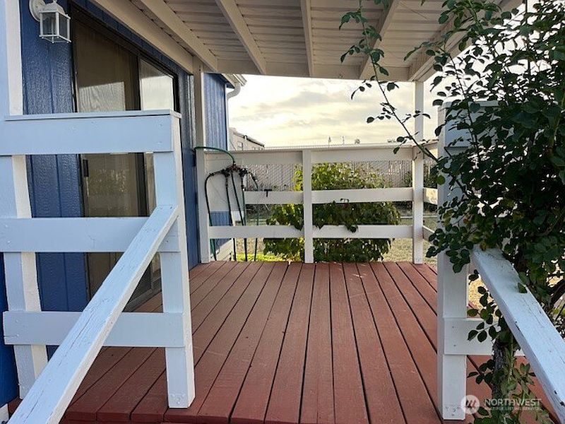 5th image of 1345 Rancho Villa