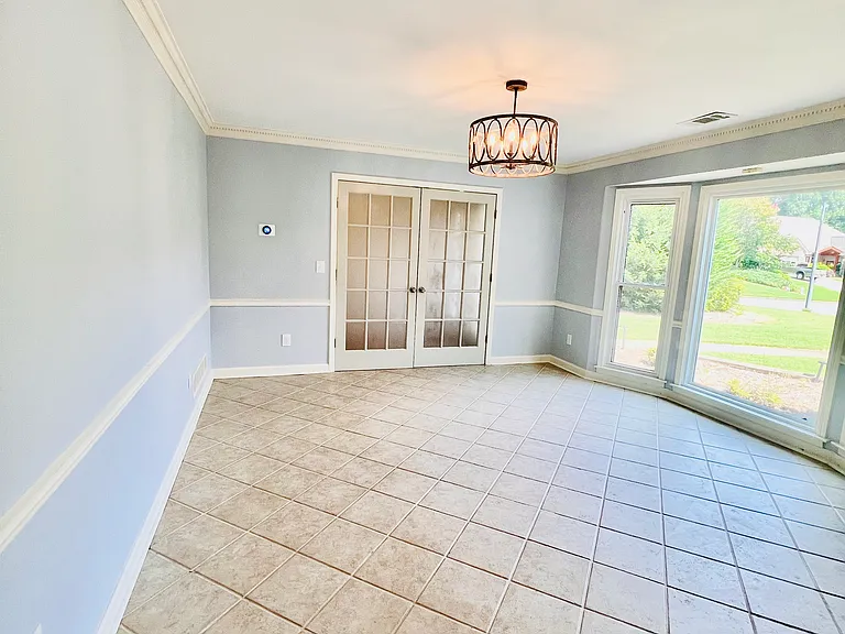 205 Kinderhill Ct — Photo 26