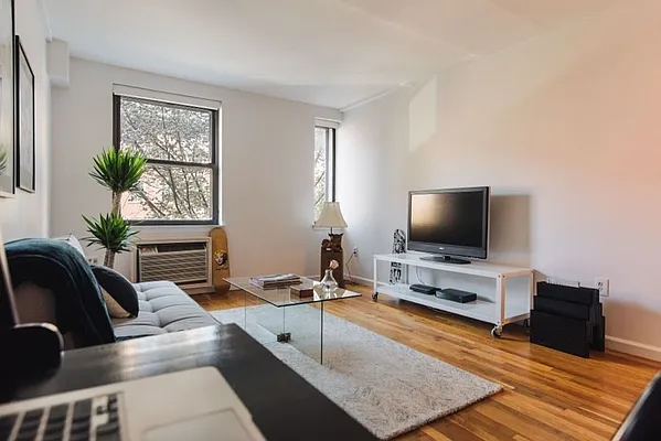 Sold by Harmonycity Corp. | media 9