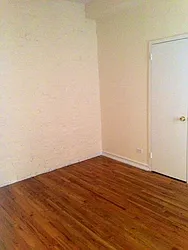 Rented by Siderow Residential Group