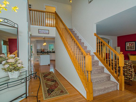3rd image of 510 Wicklow Ct