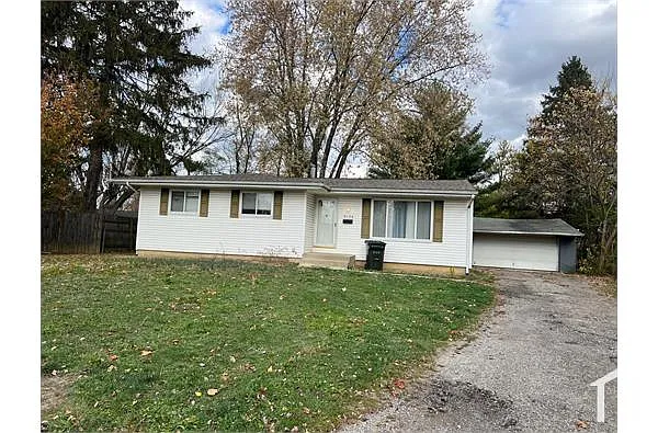 3124 Kentwood Pl photo 1