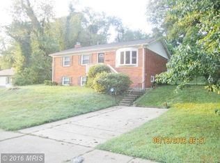 2215 Montgomery Ave, Woodbridge, VA 22191
