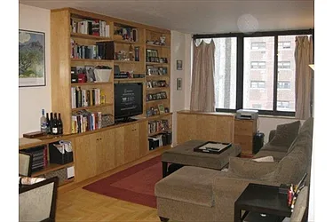Rented by Kleier Residential