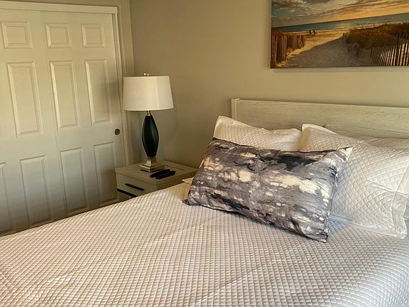 5th image of 5350 E Deer Valley Dr Unit 4261