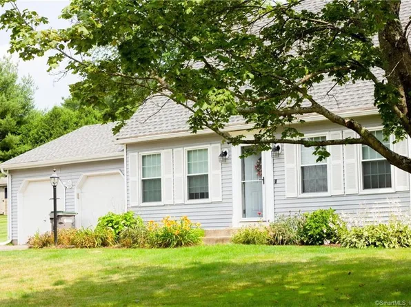 56 Columbia Drive, Manchester, CT 06042