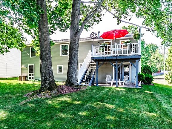 4th image of 103 Teaslewood Ln