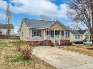 5094 Daffodil Ln, Concord, NC 28025