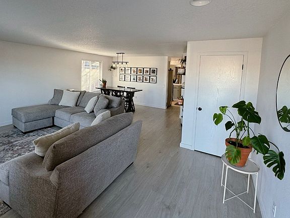 2nd image of 696 SE 69th Ct