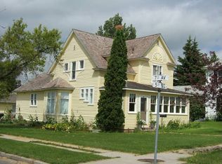 702 5th St, Langdon, ND 58249