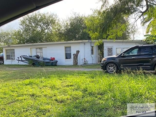 2nd image of 255 Lindale Dr Unit 1 & 2