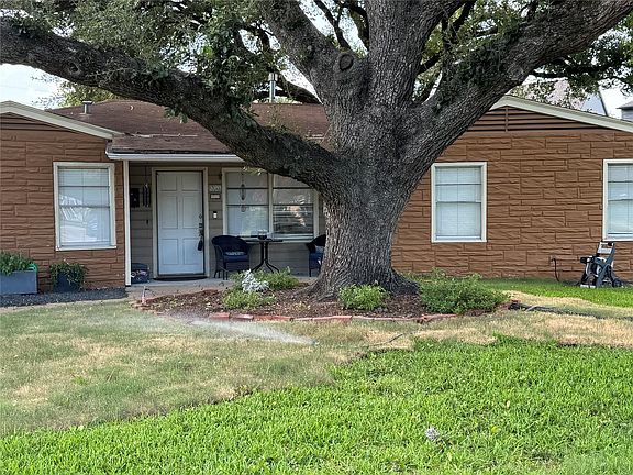 5th image of 6944 Burgess St