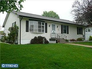 1st image of 301 Ohio Ave