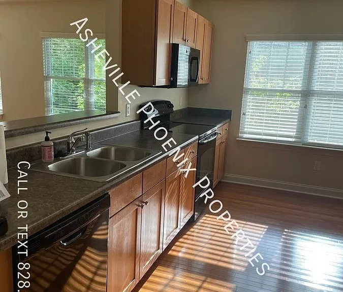 120 Little Fox Ln — Photo 10