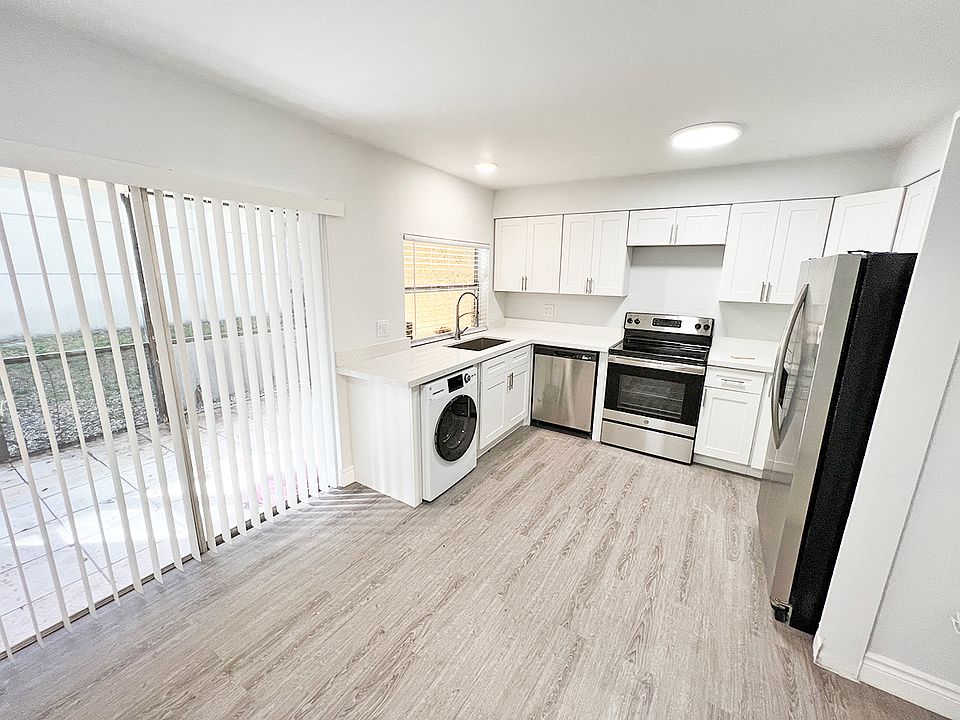 1st image of 4515 Treehouse Ln APT 12D