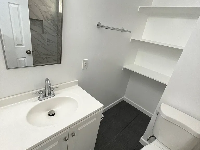 024-1007 E Ocean Blvd #24 — Photo 3