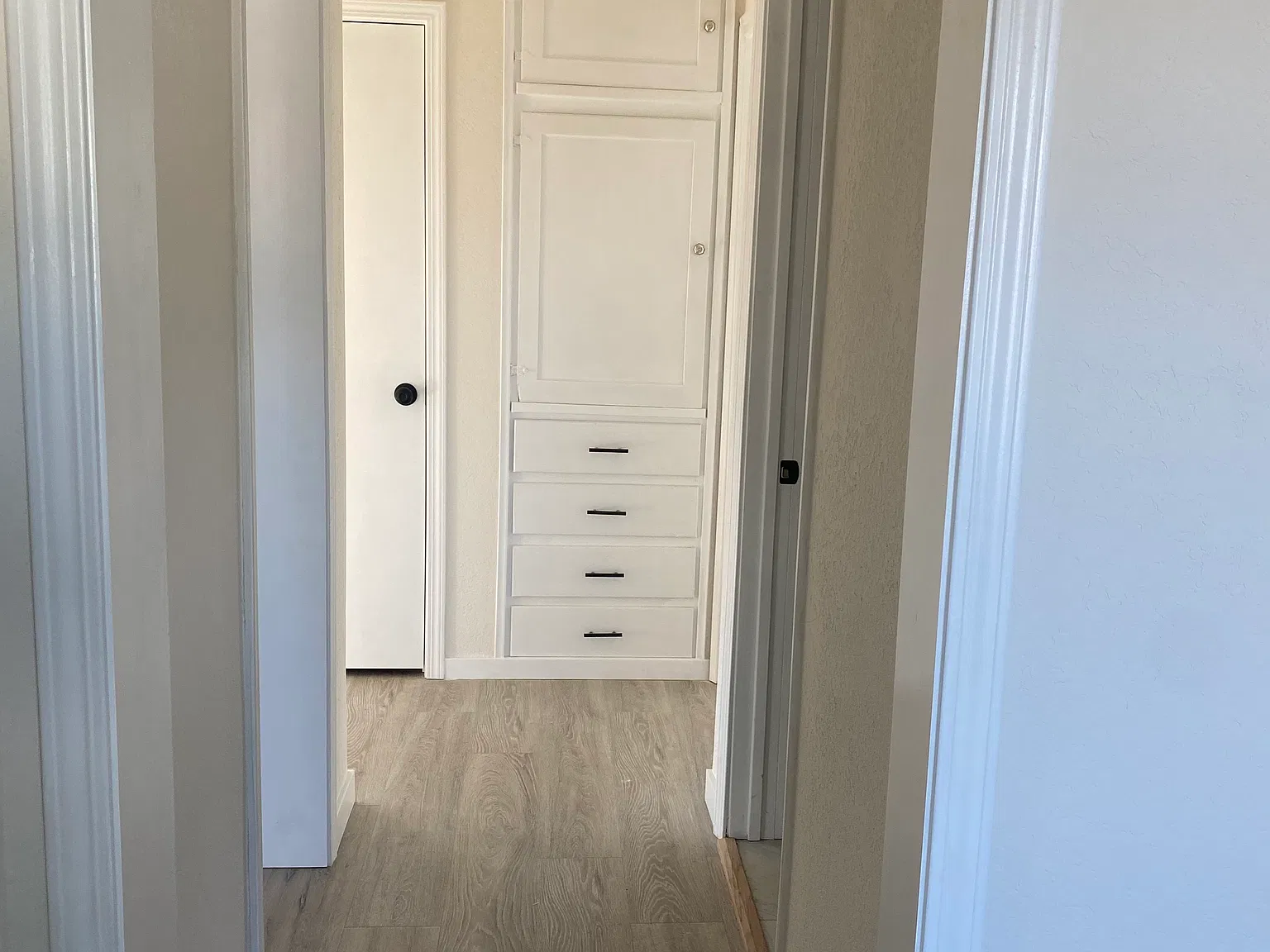 2 bed, 798 sqft, $1,800 — Photo 3