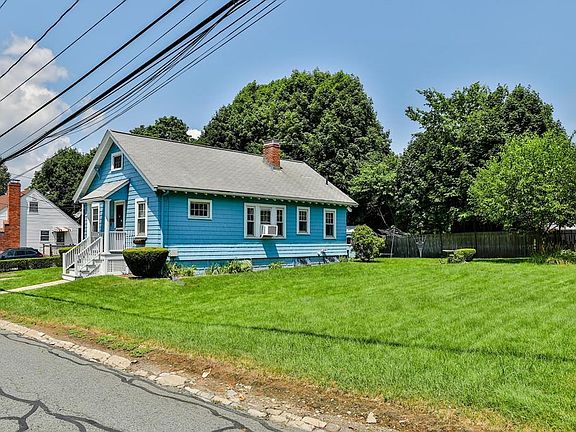 2nd image of 124 Warren Ave