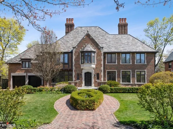 329 Raleigh Rd, Kenilworth, IL 60043