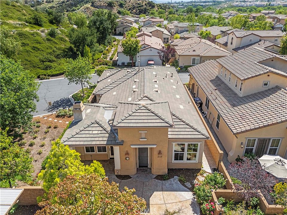 1st image of 23720 Forest View Ct