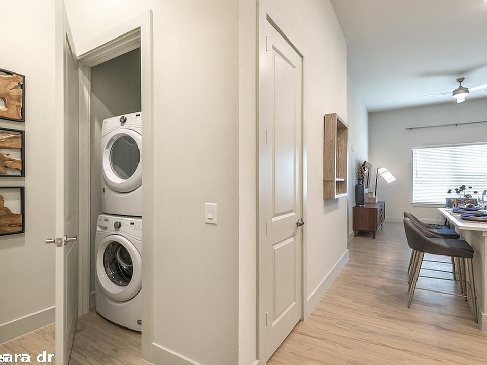1st image of 4061 Omeara Dr #1618