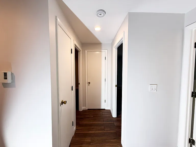 89 Pleasant St #D11 — Photo 5