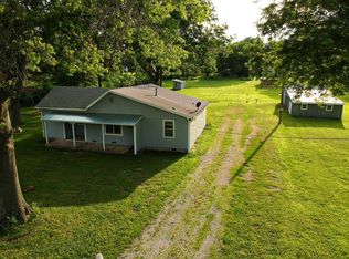 4033 County Road 3745, Independence, KS 67301