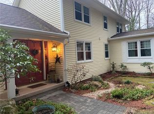 6 Shady Ln, West Simsbury, CT 06092