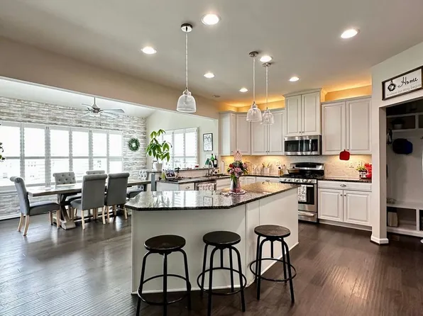 23 Taylors Hill Way, Fredericksburg, VA 22405