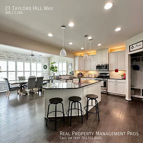 23 Taylors Hill Way Photo 1