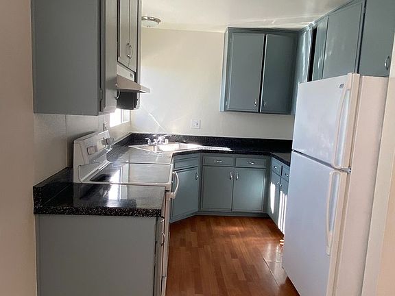 3rd image of 5255 Cass St APT 12
