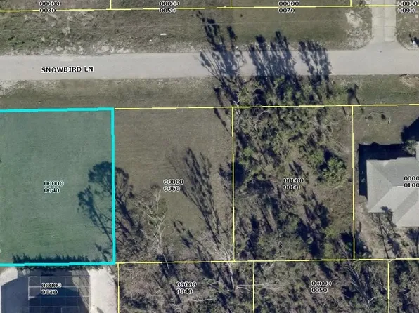 3801 Snow Bird Ln, Saint James City, FL 33956