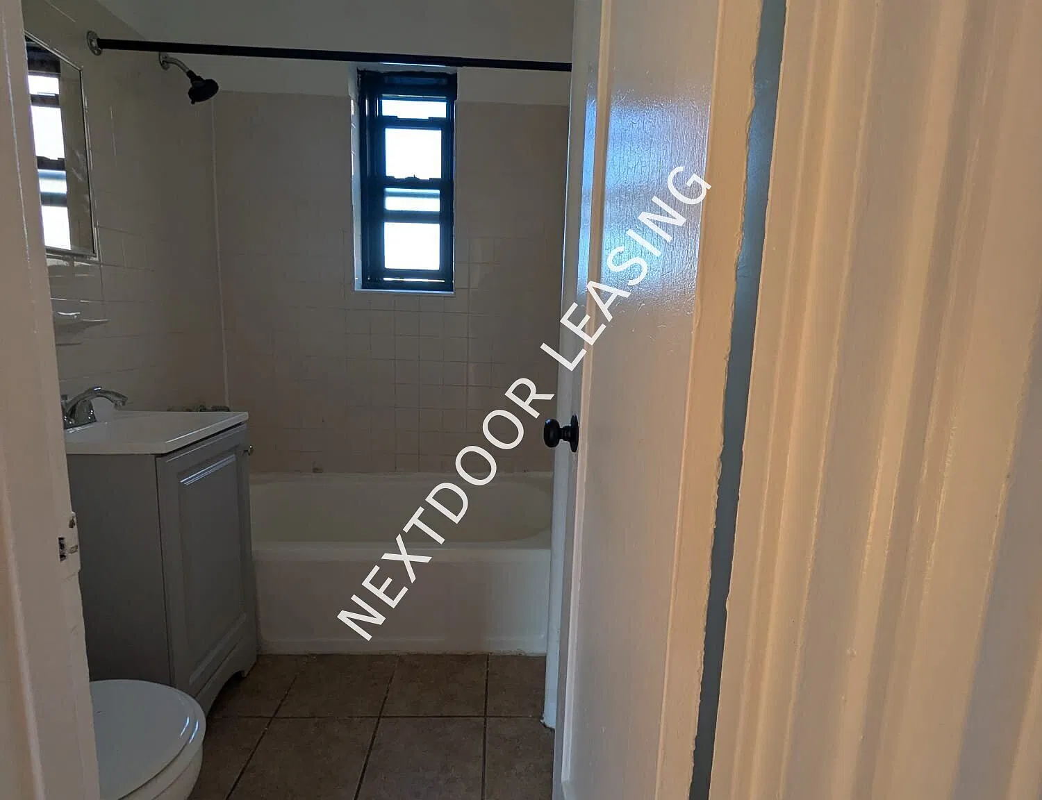 75 Belgrove Dr — Photo 3