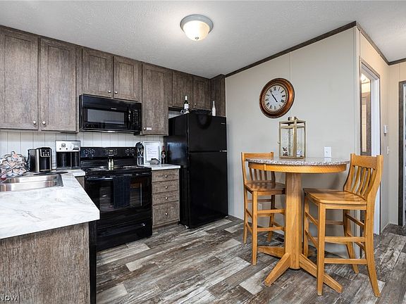 2nd image of 6610 Lear Nagle Rd #38