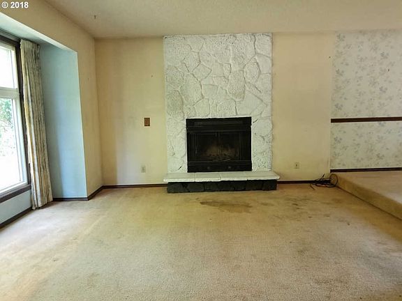 2nd image of 9209 NE 21st Ct